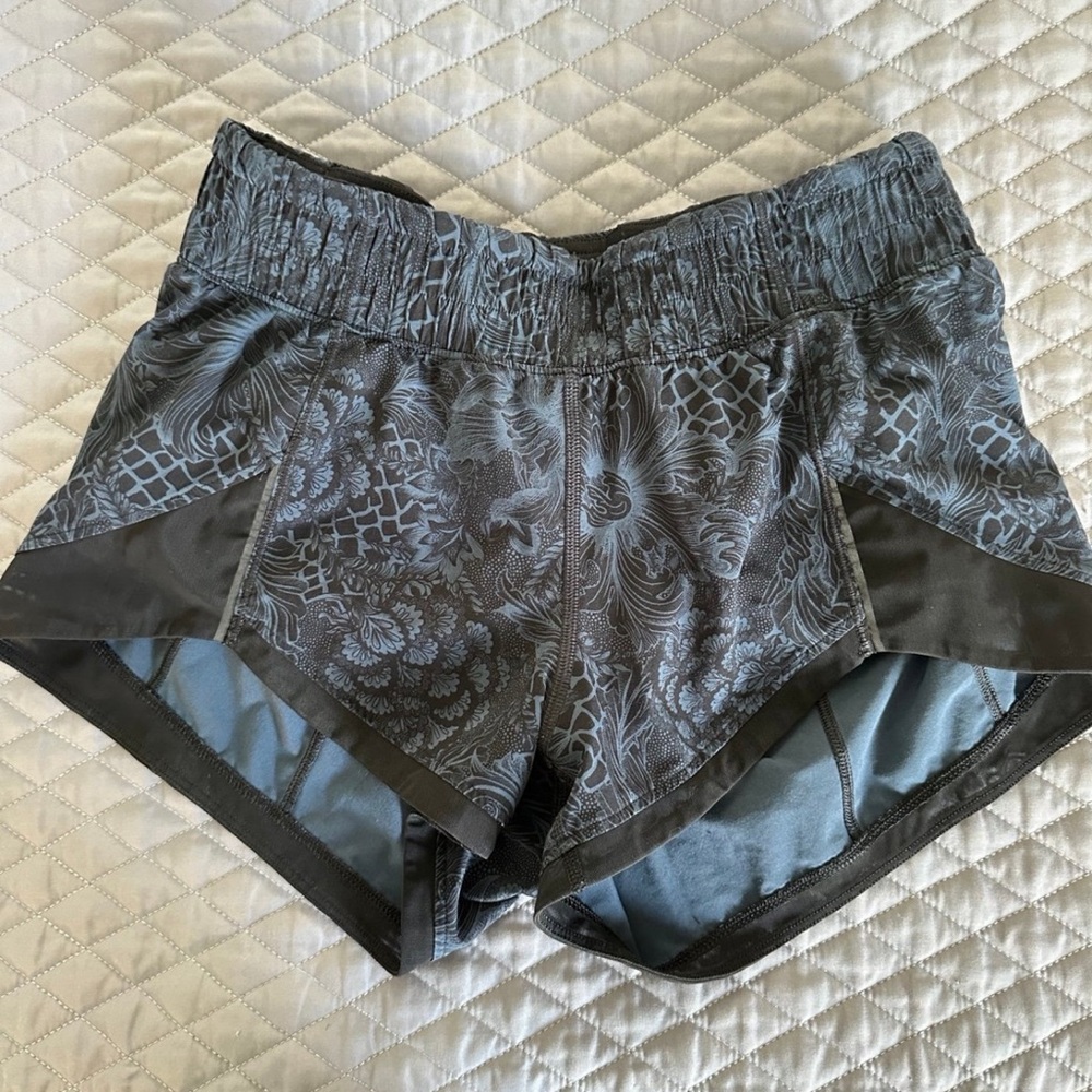 Lululemon shorts. Women’s size 2.